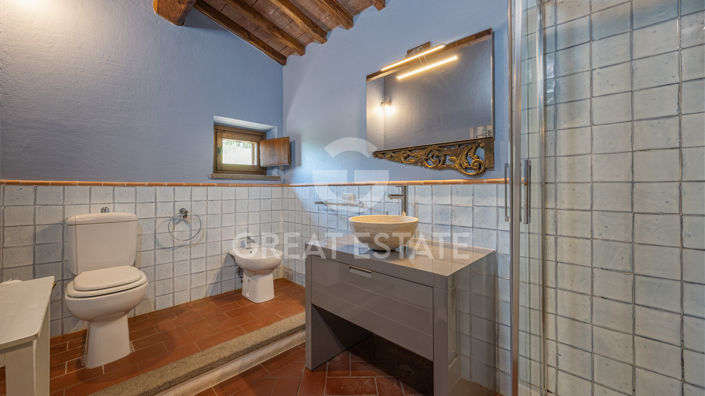 Image No.43-4 Bed Country House for sale