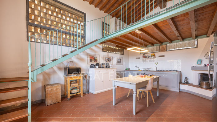 Image No.6-4 Bed Country House for sale