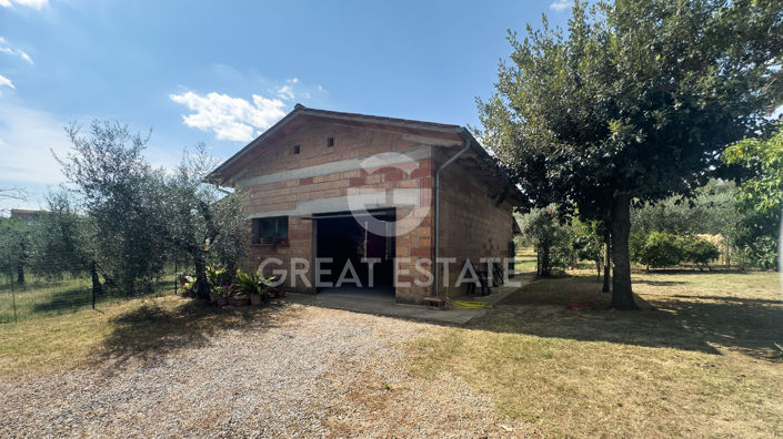 Image No.14-3 Bed Country House for sale
