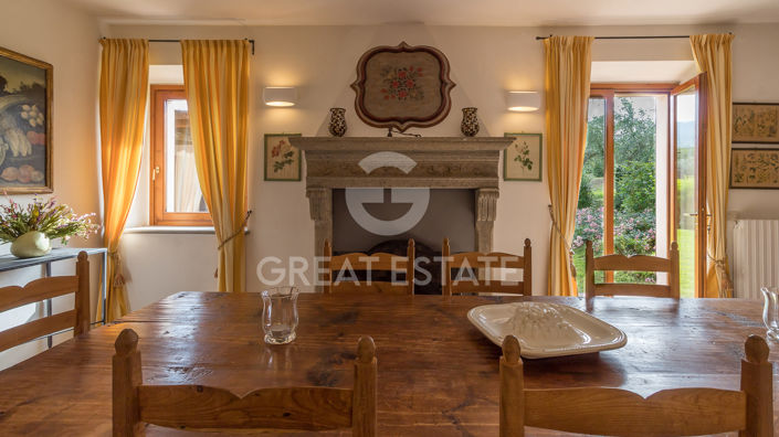 Image No.21-7 Bed Country House for sale