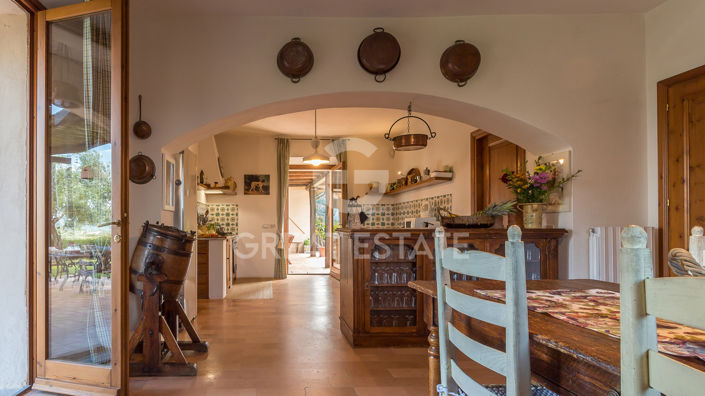 Image No.24-7 Bed Country House for sale
