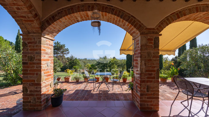 Image No.13-3 Bed Country House for sale
