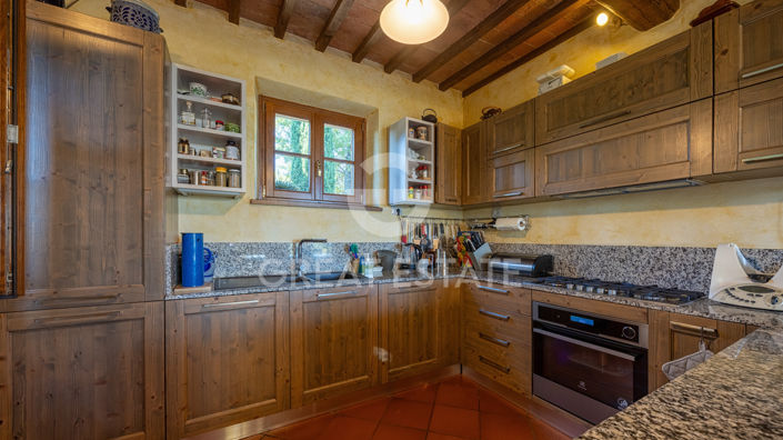 Image No.26-3 Bed Country House for sale