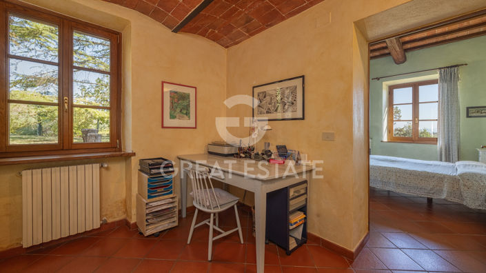Image No.30-3 Bed Country House for sale