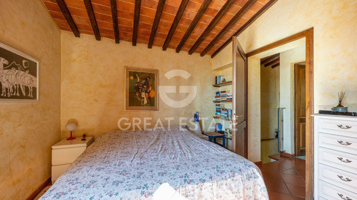 Image No.32-3 Bed Country House for sale