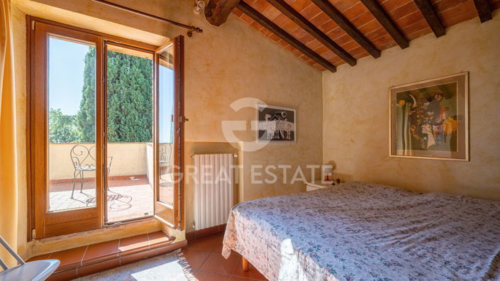 Image No.33-3 Bed Country House for sale