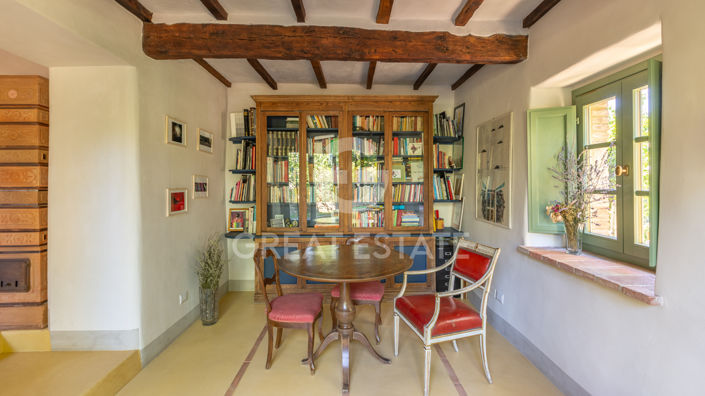 Image No.21-Maison de campagne de 3 chambres à vendre à Sarteano