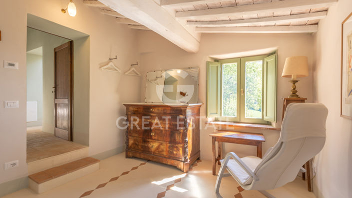 Image No.43-Maison de campagne de 3 chambres à vendre à Sarteano