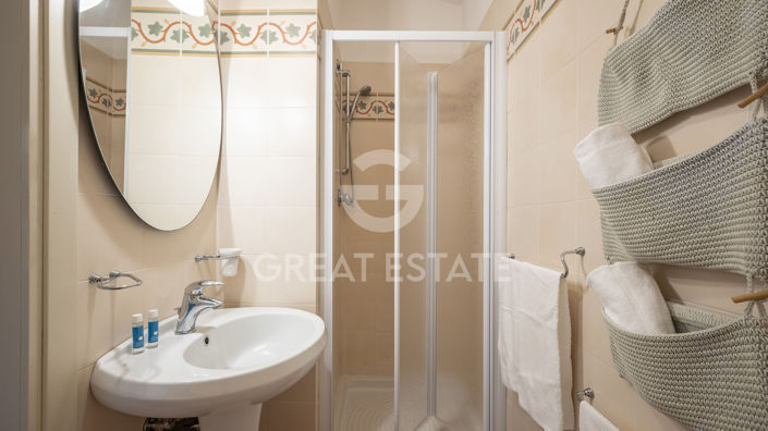 Image No.25-9 Bed Country House for sale