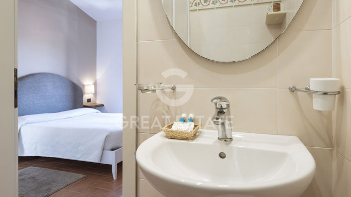 Image No.31-9 Bed Country House for sale