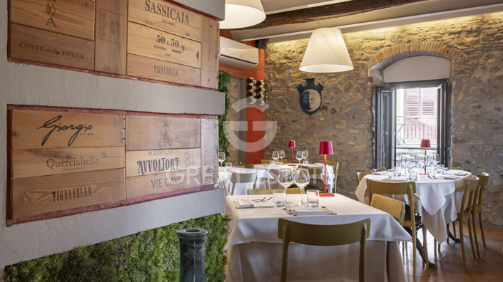 Image No.9-9 Bed Country House for sale