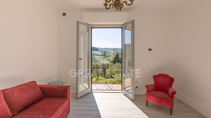 Image No.13-4 Bed Country House for sale