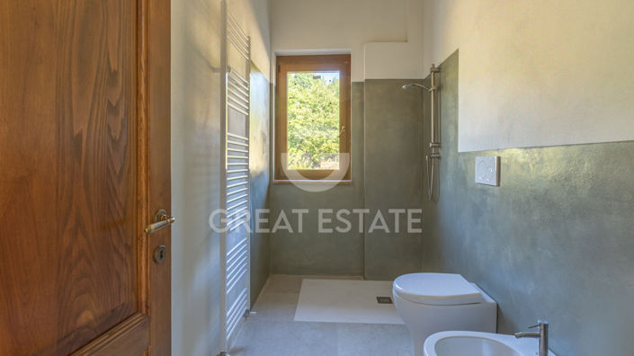 Image No.32-3 Bed Country House for sale