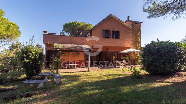 Image No.7-Country House for sale