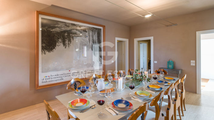Image No.5-6 Bed Country House for sale