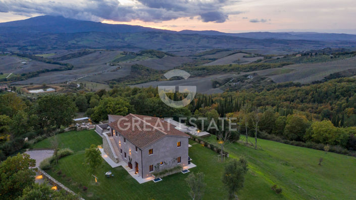 Image No.8-6 Bed Country House for sale