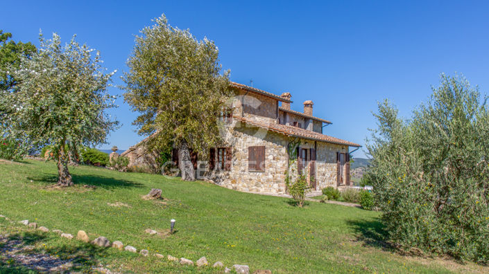 Image No.12-4 Bed Country House for sale