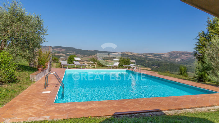Image No.18-4 Bed Country House for sale