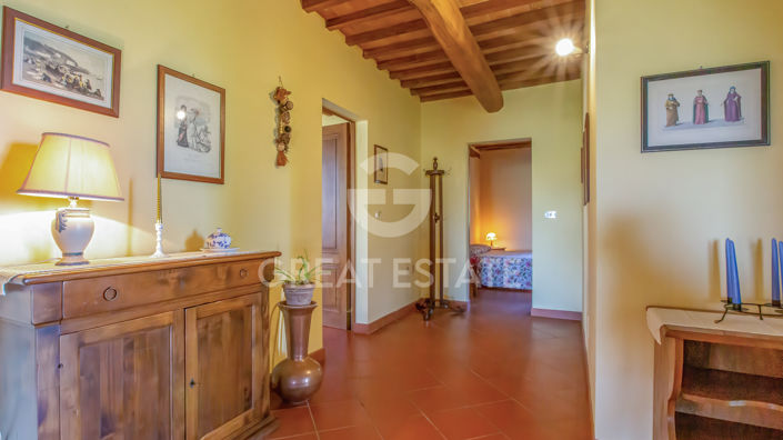 Image No.28-4 Bed Country House for sale