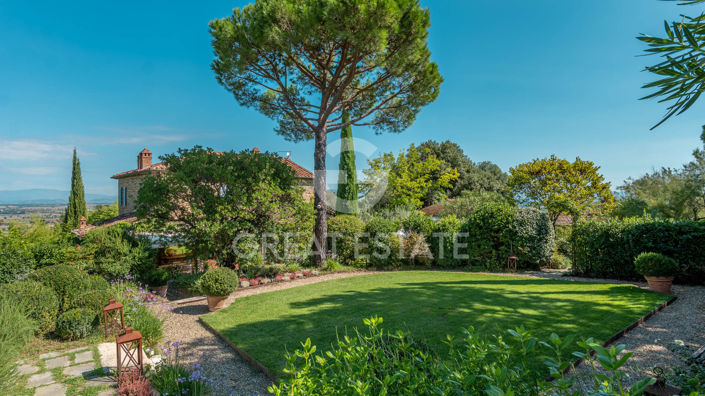Image No.15-5 Bed Country House for sale