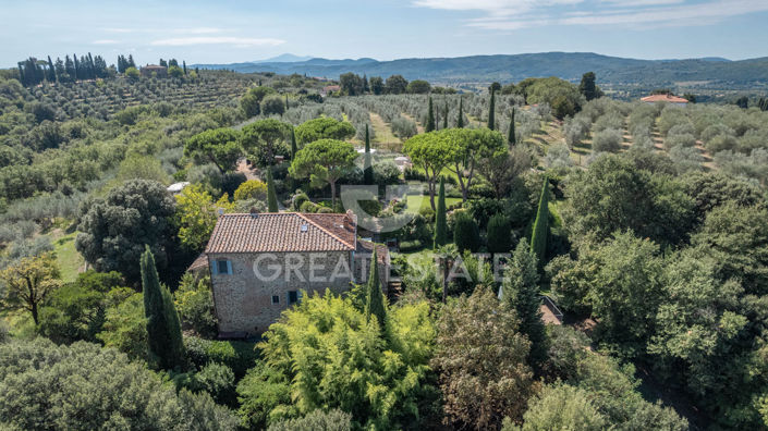 Image No.21-5 Bed Country House for sale