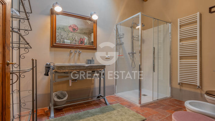 Image No.29-5 Bed Country House for sale