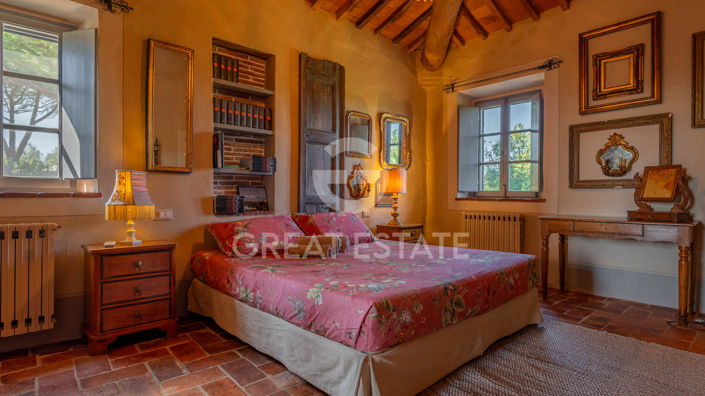 Image No.31-5 Bed Country House for sale