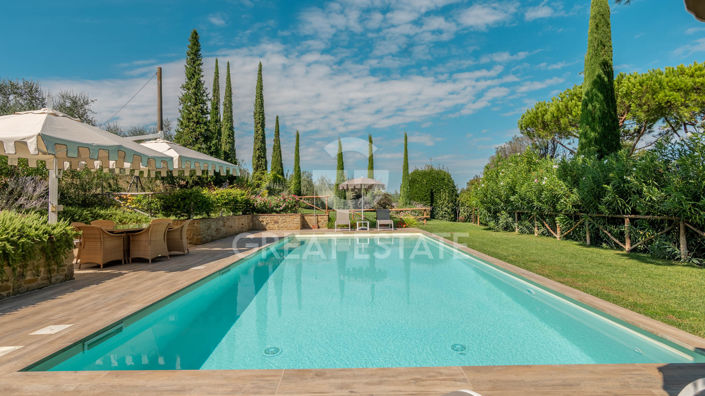 Image No.9-5 Bed Country House for sale