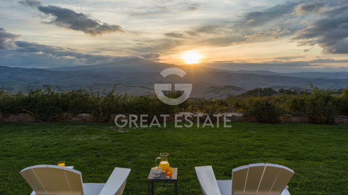 Image No.18-6 Bed Country House for sale