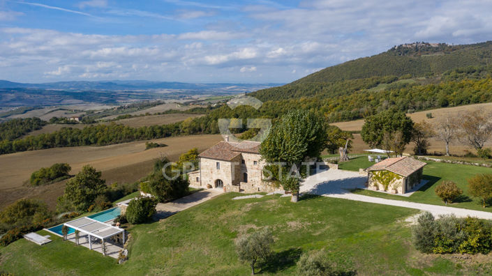 Image No.3-6 Bed Country House for sale
