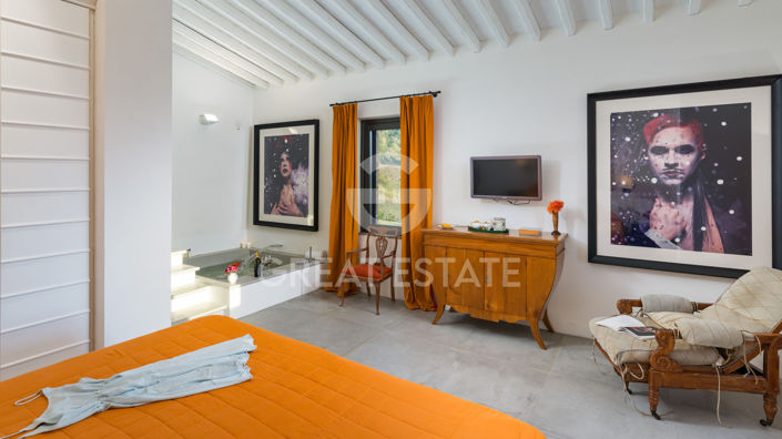 Image No.33-6 Bed Country House for sale