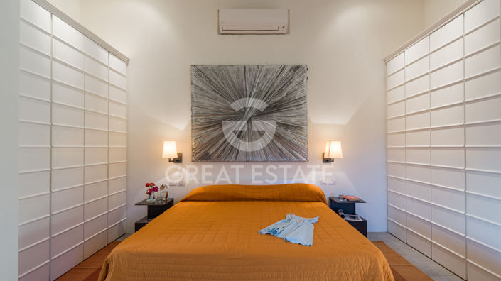 Image No.35-6 Bed Country House for sale