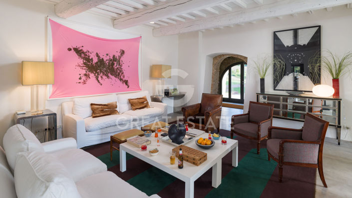 Image No.5-6 Bed Country House for sale