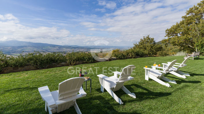 Image No.8-6 Bed Country House for sale