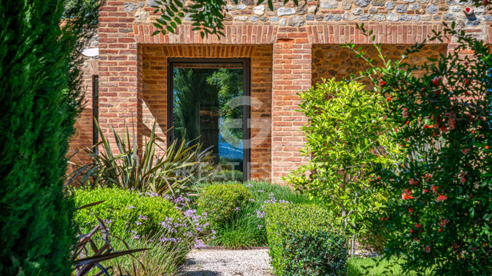 Image No.27-5 Bed Country House for sale