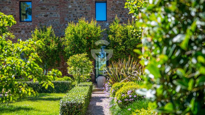 Image No.32-5 Bed Country House for sale