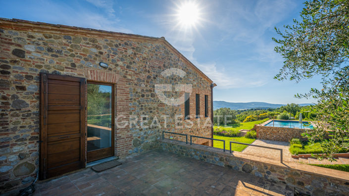 Image No.48-5 Bed Country House for sale