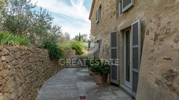 Image No.22-4 Bed Country House for sale