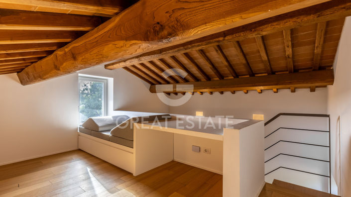 Image No.40-4 Bed Country House for sale