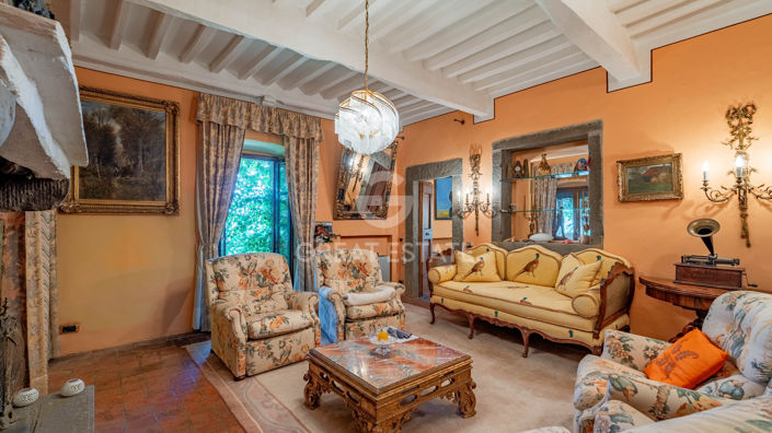Image No.33-4 Bed Country House for sale