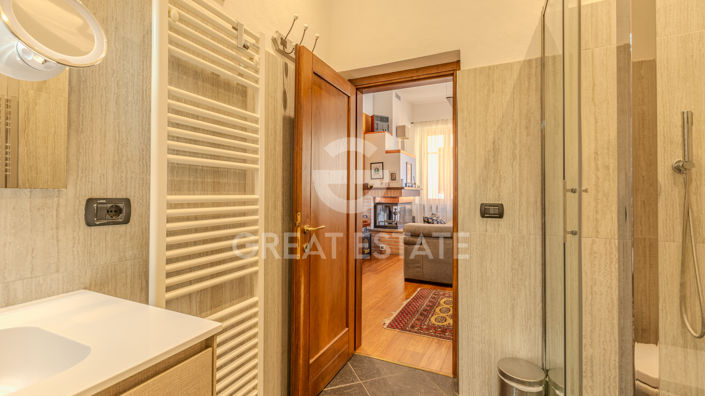 Image No.14-1 Bed Property for sale