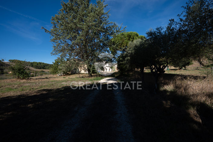 Image No.13-Villa for sale