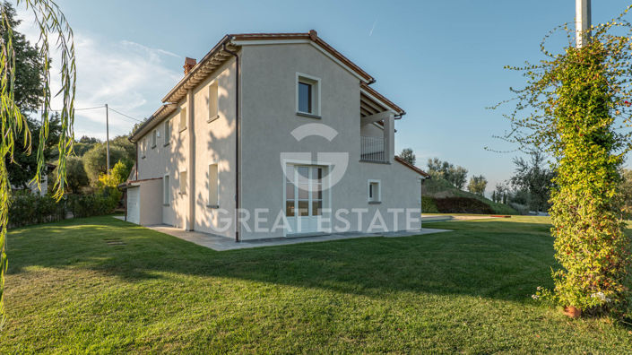 Image No.15-3 Bed Country House for sale
