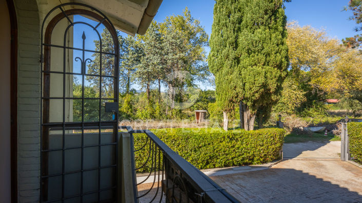 Image No.14-2 Bed Villa for sale