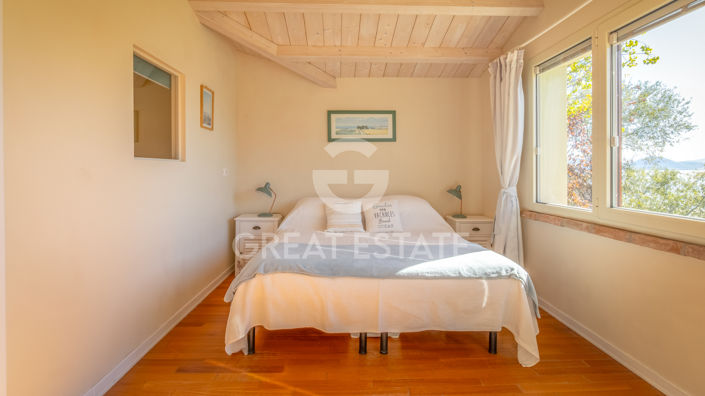 Image No.19-2 Bed Villa for sale