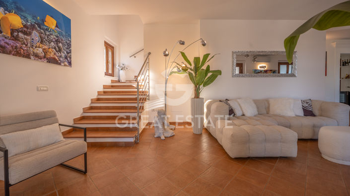 Image No.24-5 Bed Country House for sale