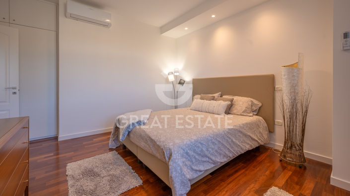 Image No.39-5 Bed Country House for sale