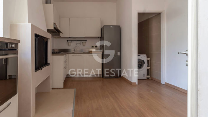 Image No.18-2 Bed Property for sale