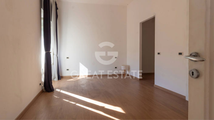 Image No.5-2 Bed Property for sale