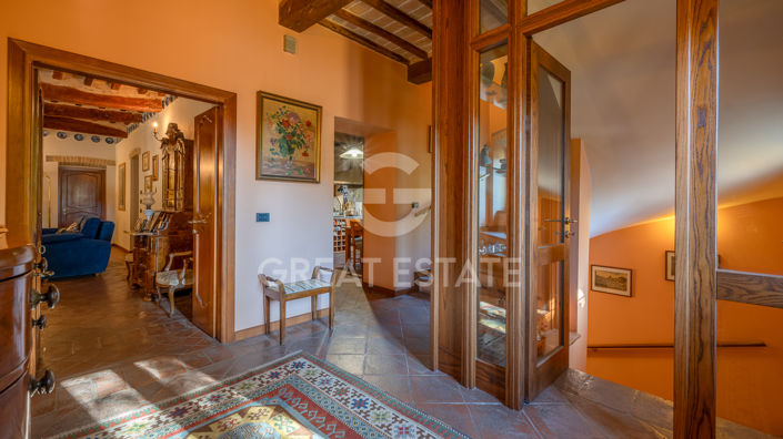 Image No.26-9 Bed Villa for sale